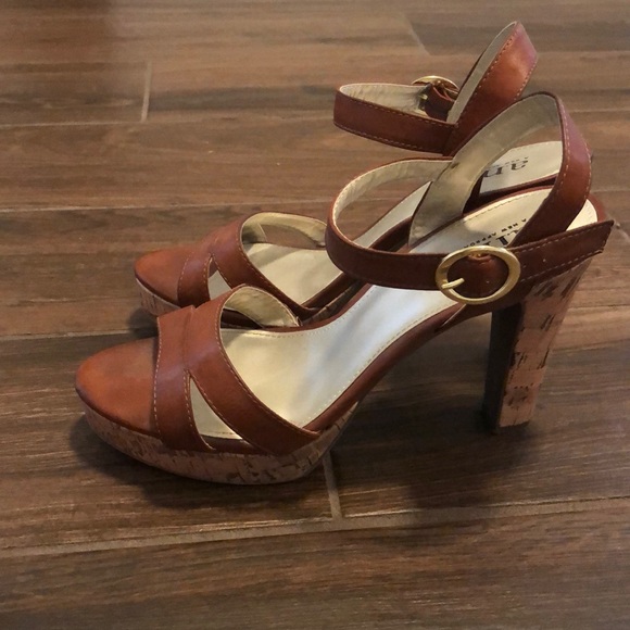 ANA Brown Heels - Picture 2 of 3